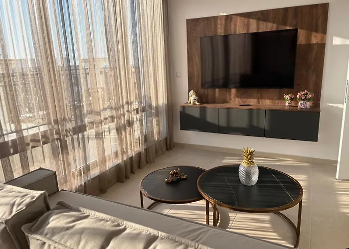 Boutique & Design - Emperium 1 Апартаменты