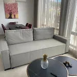 Апартамент Boutique & Design - Emperium 1 *